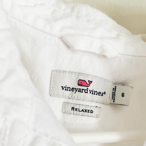 Vineyard Vines white button up size 6 - Picture 2 of 3